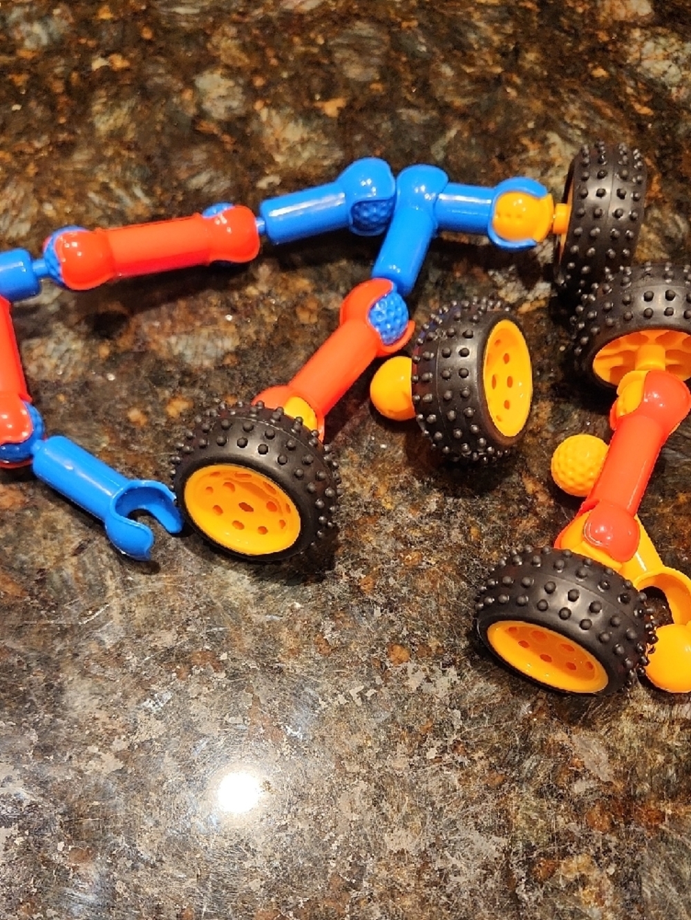 Kids Building Connector Toy Set - Picture 5 of 6